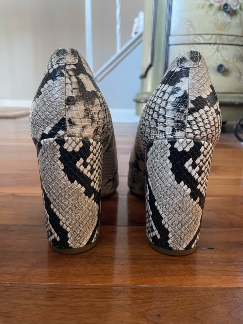 Nine West Snake-Print Pointed Block Heel Pumps - Picture 4 of 7